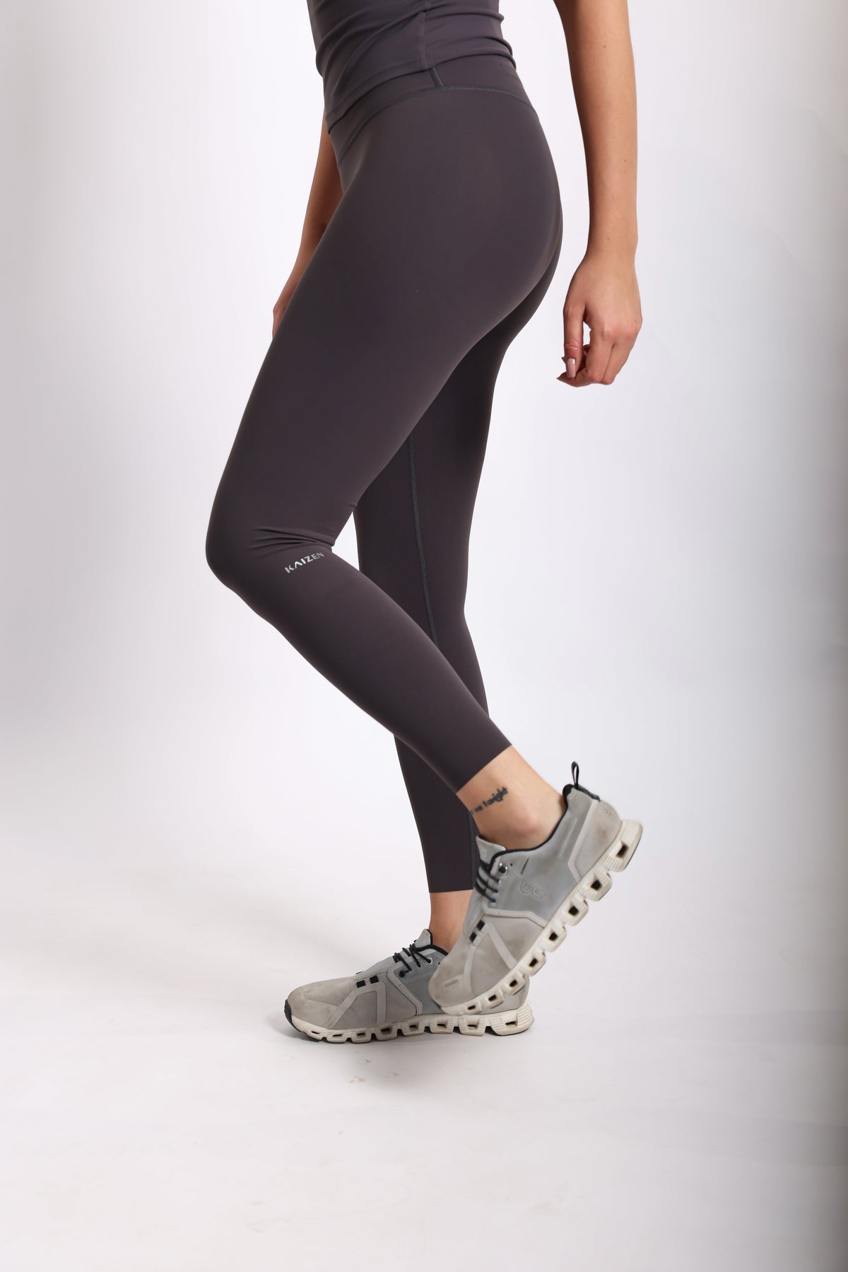 ONE SIZE FITS ALL Legging