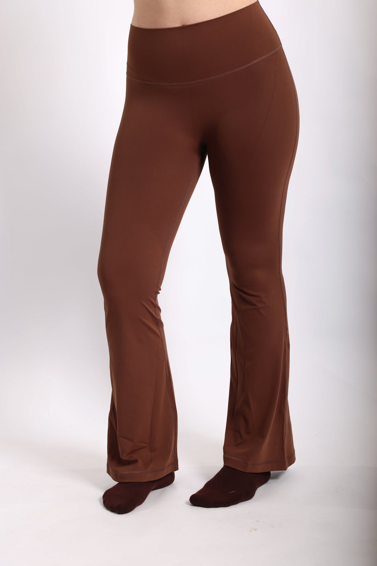 BALANCE Flared Legging